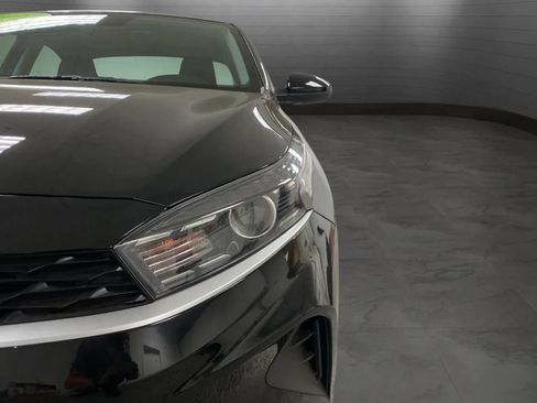 Used 2023 Kia Forte LXS FWD image 29