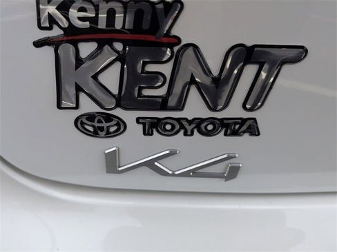 Used 2025 Kia K4 LXS image 11