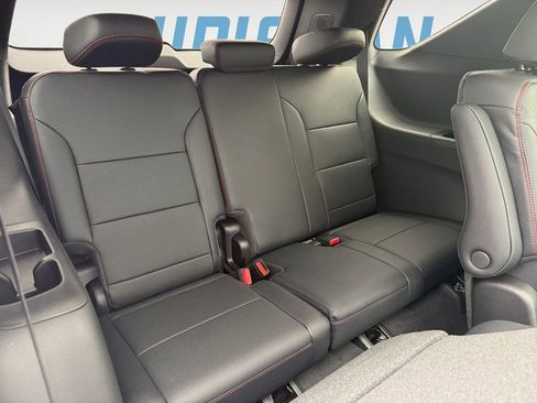 New 2026 Chevrolet Traverse RS image 17