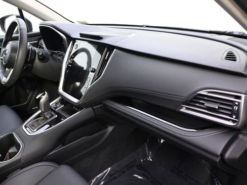 Certified 2025 Subaru Outback Limited image 15