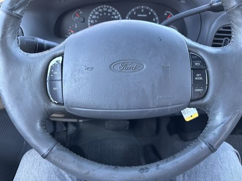 Used 2001 Ford F150 XLT RWD image 37