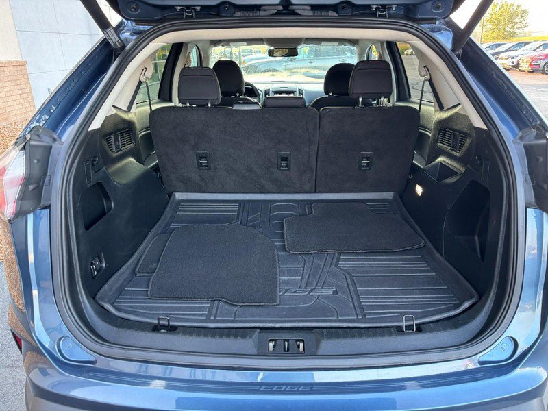 Used 2019 Ford Edge SEL w/ Cargo Accessory Package AWD/4WD image 7