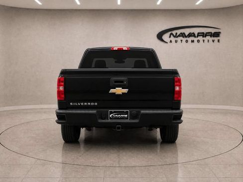 Used 2018 Chevrolet Silverado 1500 Custom w/ Custom Convenience Package RWD image 7