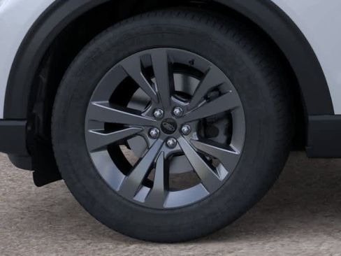 New 2026 Ford Explorer Active w/ Active Comfort Package AWD/4WD image 19