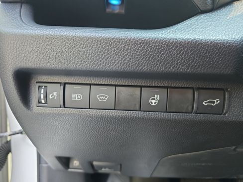 Used 2024 Toyota RAV4 XSE w/ Weather Package AWD/4WD image 22