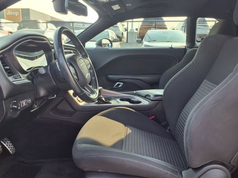 Used 2019 Dodge Challenger R/T w/ Blacktop Package RWD image 10