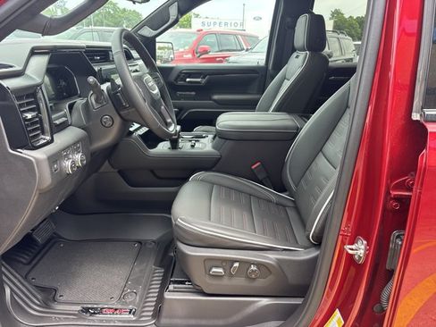 New 2026 GMC Sierra 1500 AT4X w/ LPO, Black Badging Package AWD/4WD image 16