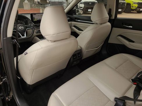 Certified 2024 Nissan Altima 2.5 SL AWD/4WD image 10