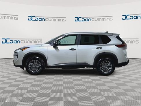 Used 2024 Nissan Rogue S AWD/4WD image 5