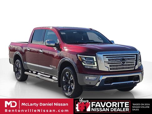 Used 2021 Nissan Titan Platinum Reserve w/ Moonroof Package image 1