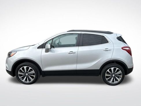 Used 2022 Buick Encore Preferred w/ Safety Package AWD/4WD image 2