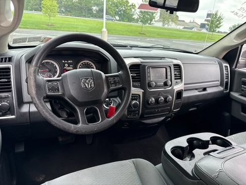 Used 2016 RAM 1500 Classic SLT AWD/4WD image 22