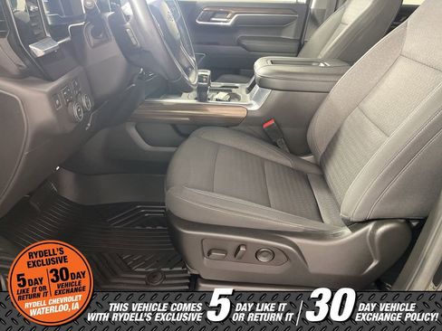 Certified 2022 Chevrolet Silverado 1500 LT Trail Boss w/ Convenience Package II AWD/4WD image 16