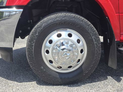 Used 2022 RAM 3500 Limited AWD/4WD image 13
