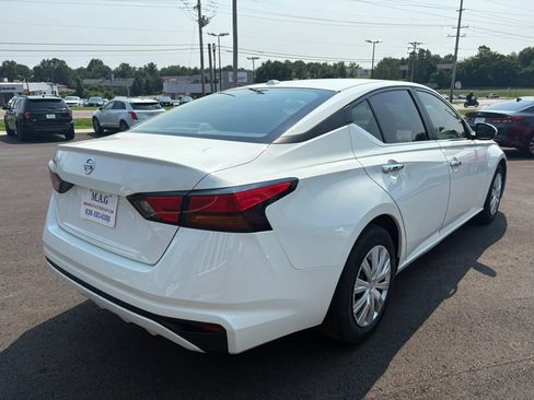 Used 2020 Nissan Altima 2.5 S FWD image 6