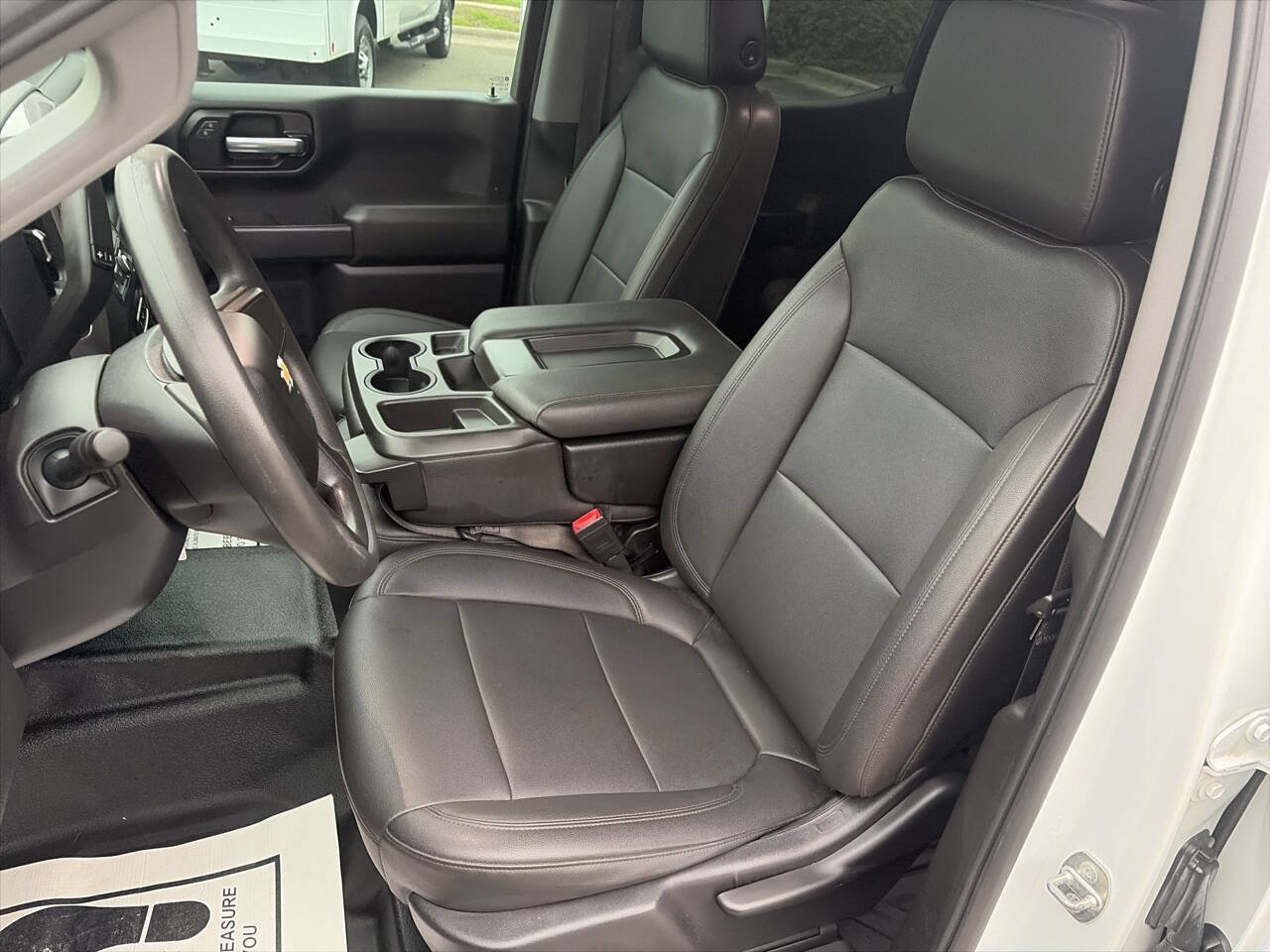Used 2021 Chevrolet Silverado 1500 W/T w/ WT Value Package AWD/4WD image 11