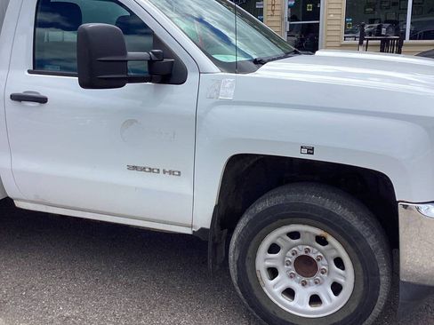 Used 2015 Chevrolet Silverado 3500 W/T RWD image 9