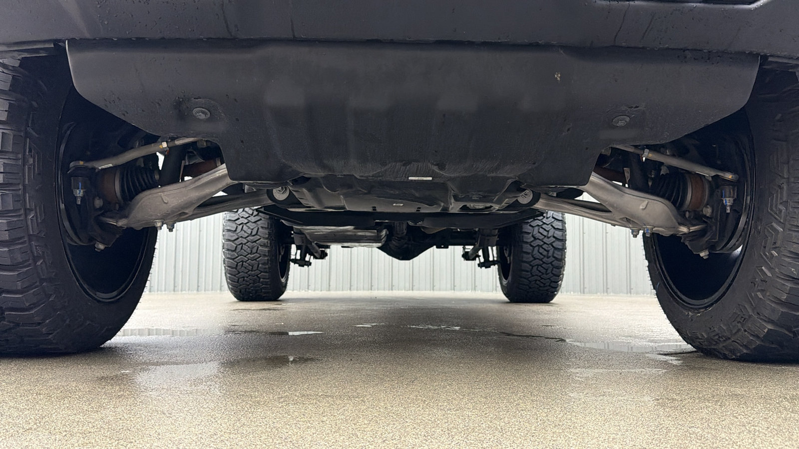 Used 2024 Ford Bronco Black Diamond AWD/4WD image 15