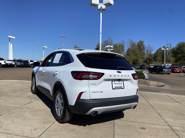 Used 2023 Ford Escape Active FWD image 9