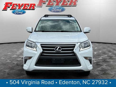 Used 2017 Lexus GX 460 Luxury w/ Preferred Accessory Package AWD/4WD image 8