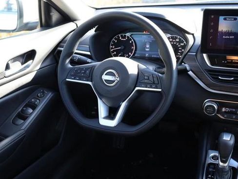 New 2025 Nissan Altima 2.5 SV w/ SV Special Edition Package image 24
