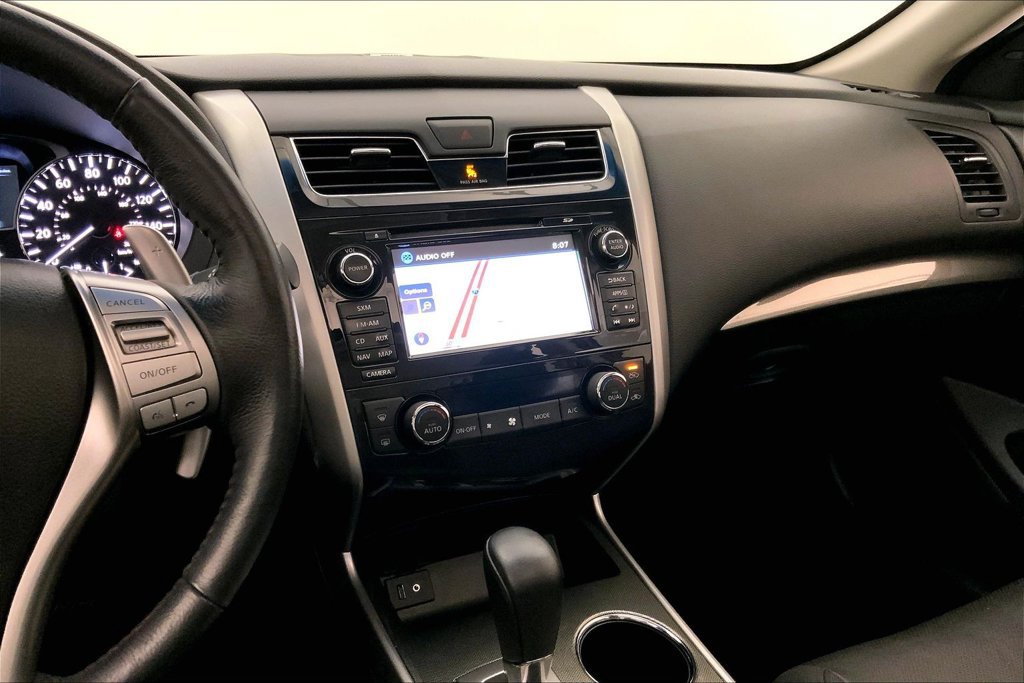 Used 2015 Nissan Altima 3.5 SL FWD image 5