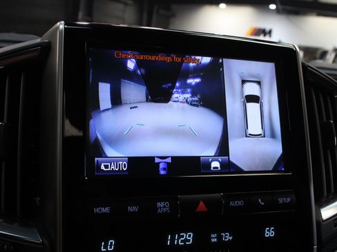 Used 2019 Toyota Land Cruiser w/ Four Season Floor Mat Package image 58