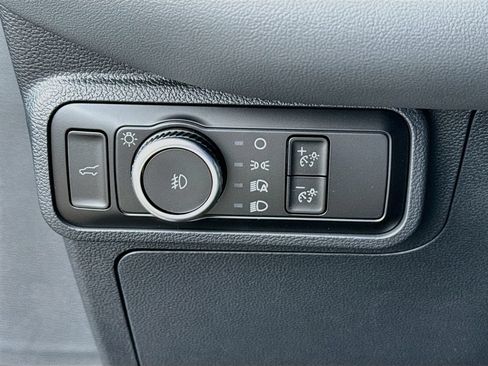 New 2026 Ford Explorer Active w/ Active Comfort Package RWD image 10