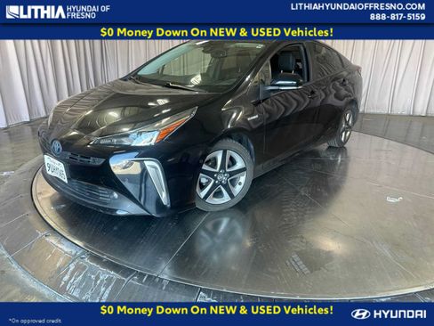 Used 2022 Toyota Prius XLE FWD image 1