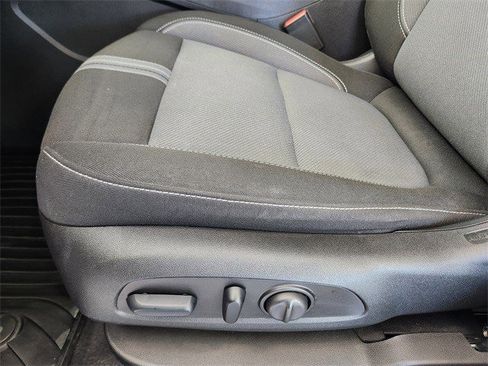 Certified 2023 Chevrolet Blazer LT w/ Convenience Package image 11