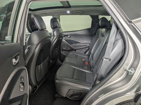 Used 2017 Hyundai Santa Fe Sport image 12