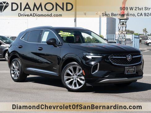 Used 2023 Buick Envision Avenir image 1