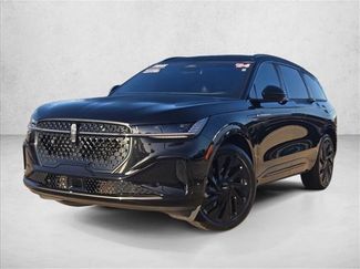 Used 2024 Lincoln Nautilus Reserve w/ Equipment Group 202A AWD/4WD video 1