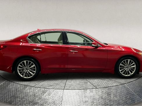 Used 2022 INFINITI Q50 Luxe w/ Cargo Package image 9