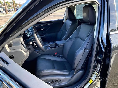 Used 2021 Lexus ES 350 w/ Premium Package FWD image 7