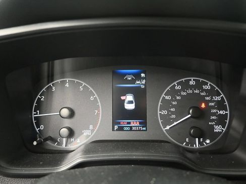 Used 2024 Toyota Corolla LE FWD image 13