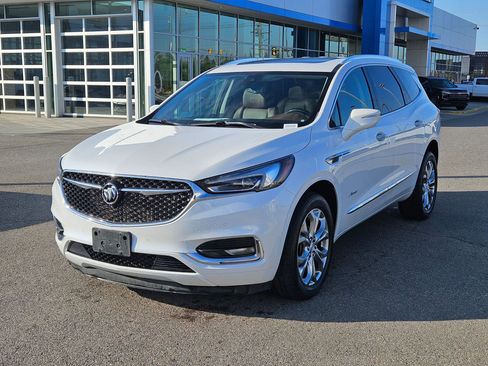 Used 2020 Buick Enclave Avenir w/ Avenir Technology Package image 8