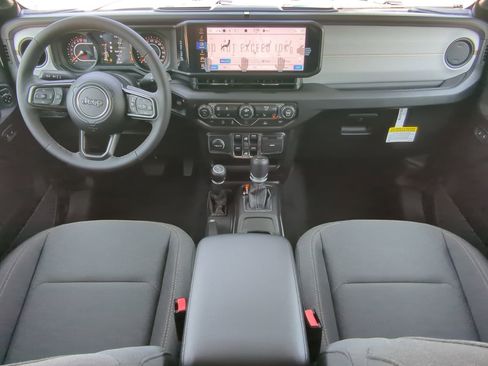 New 2026 Jeep Gladiator Sport AWD/4WD image 13