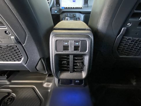 Used 2025 Ford Bronco Big Bend AWD/4WD image 40