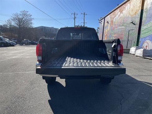 Certified 2022 Toyota Tacoma SR5 image 13