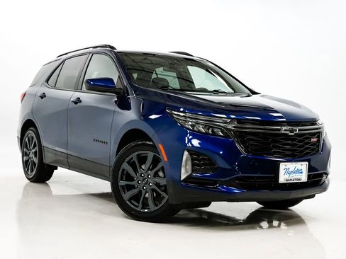 Used 2022 Chevrolet Equinox RS image 5