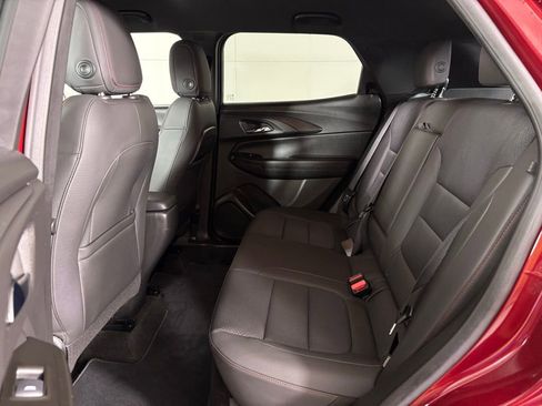 Used 2023 Chevrolet TrailBlazer RS FWD image 37