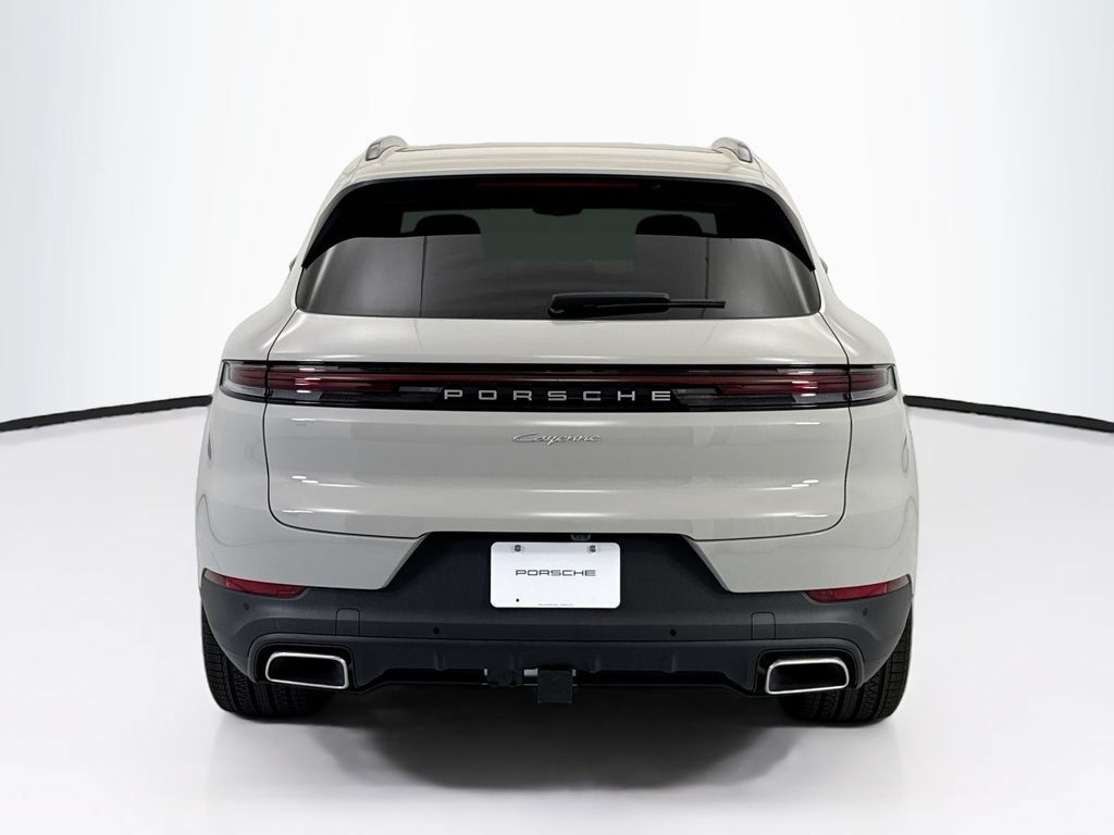 Used 2026 Porsche Cayenne AWD/4WD image 6