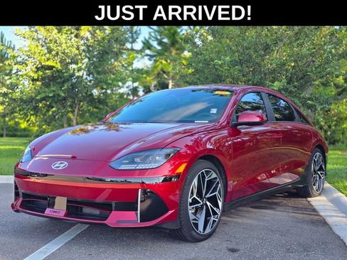 Used 2025 Hyundai Ioniq 6 SEL RWD image 25