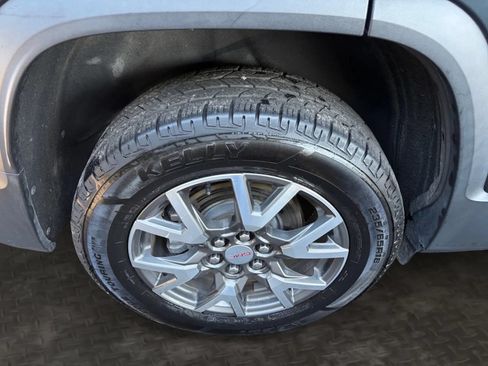 Used 2020 GMC Acadia SLE AWD/4WD image 40
