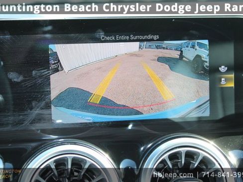 Used 2022 Mercedes-Benz GLB 250 image 30