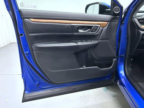 Used 2020 Honda CR-V Touring image 9