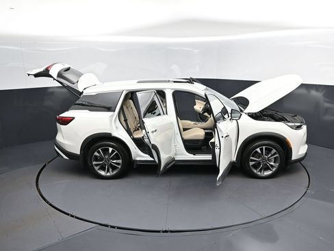 Used 2023 INFINITI QX60 Luxe w/ Vision Package FWD image 52