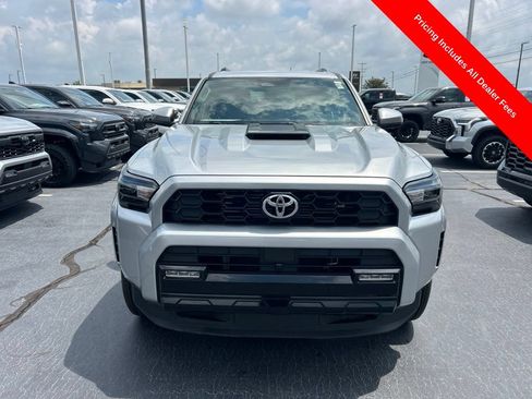 Used 2025 Toyota 4Runner TRD Sport AWD/4WD image 25