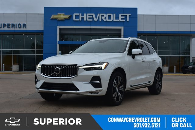 Used 2023 Volvo XC60 B5 Ultimate w/ Protection Package Premier FWD image 1